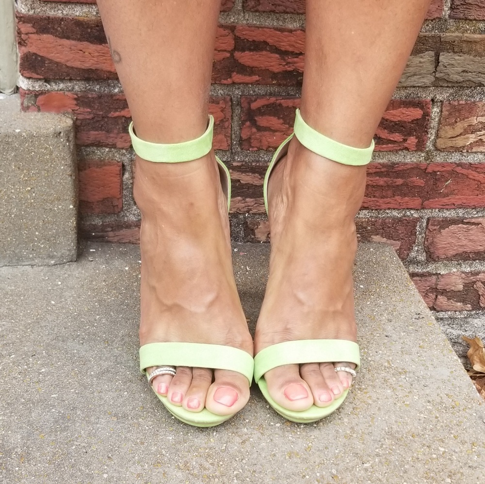Light Green Ankle Strap Heels with Rear Zipper
